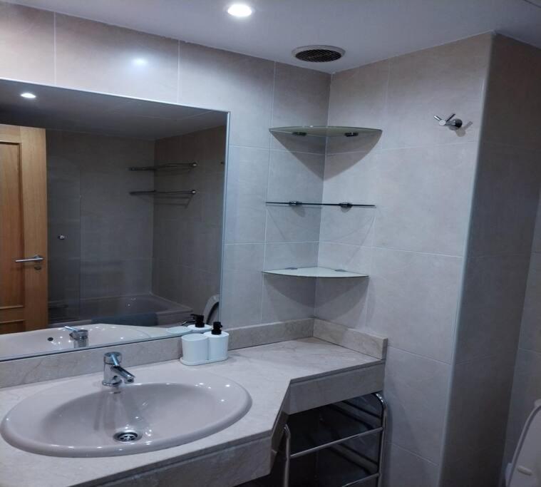 Aeropuerto Ifema Wanda Cr Apartment Madrid Exterior photo
